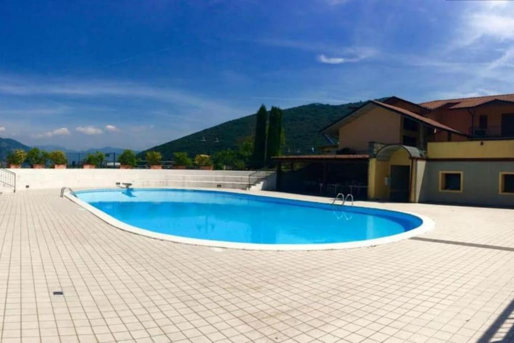 Ferienwohnung Copelia - Pool And Elegance Paratico Exterior foto